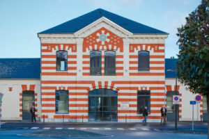 082937gare_cabinet_medical_ouverture-5